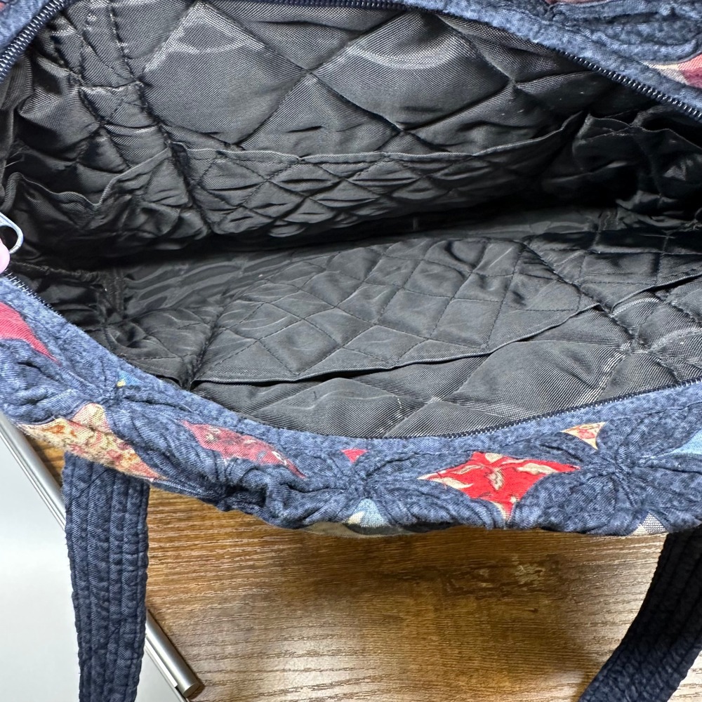 Donna Sharp Quilted Tote Bag Cathedral Window Patchwork Navy Blue Red - Picture 13 of 15